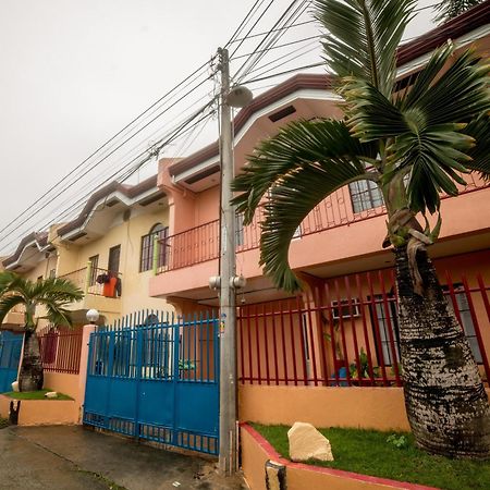 Jenjen'S House Rental Lapu-Lapu City Exterior photo